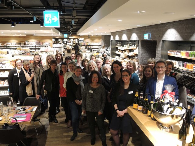 2/2019 Women&Wine-Society Anlass Globus